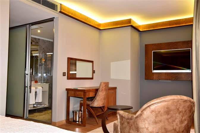 The Elegant Otel 4*